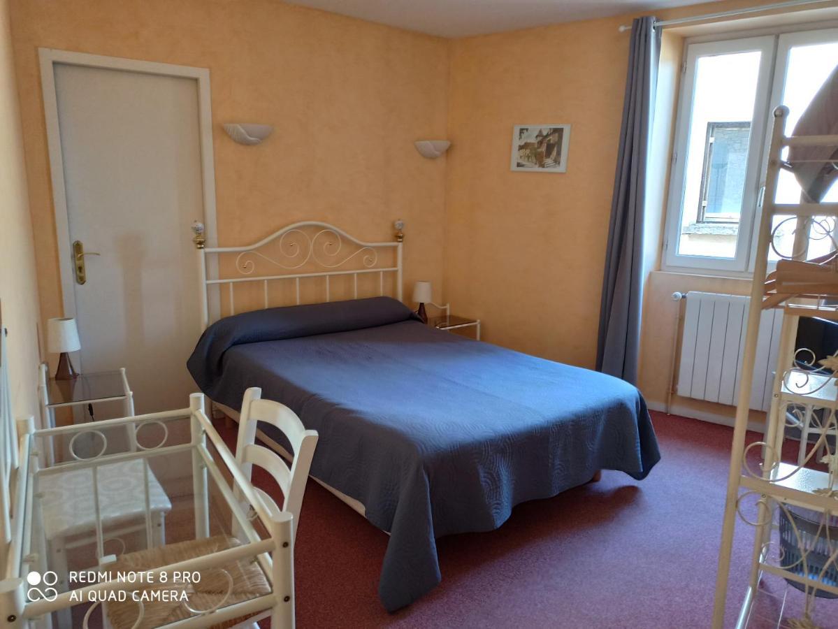 Hotel Auberge De La Nauze Sagelat Экстерьер фото